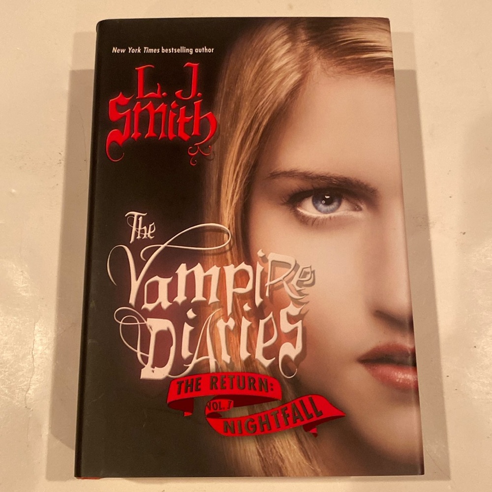 NWT “The Vampire Diaries, The Return: Shadow Souls”